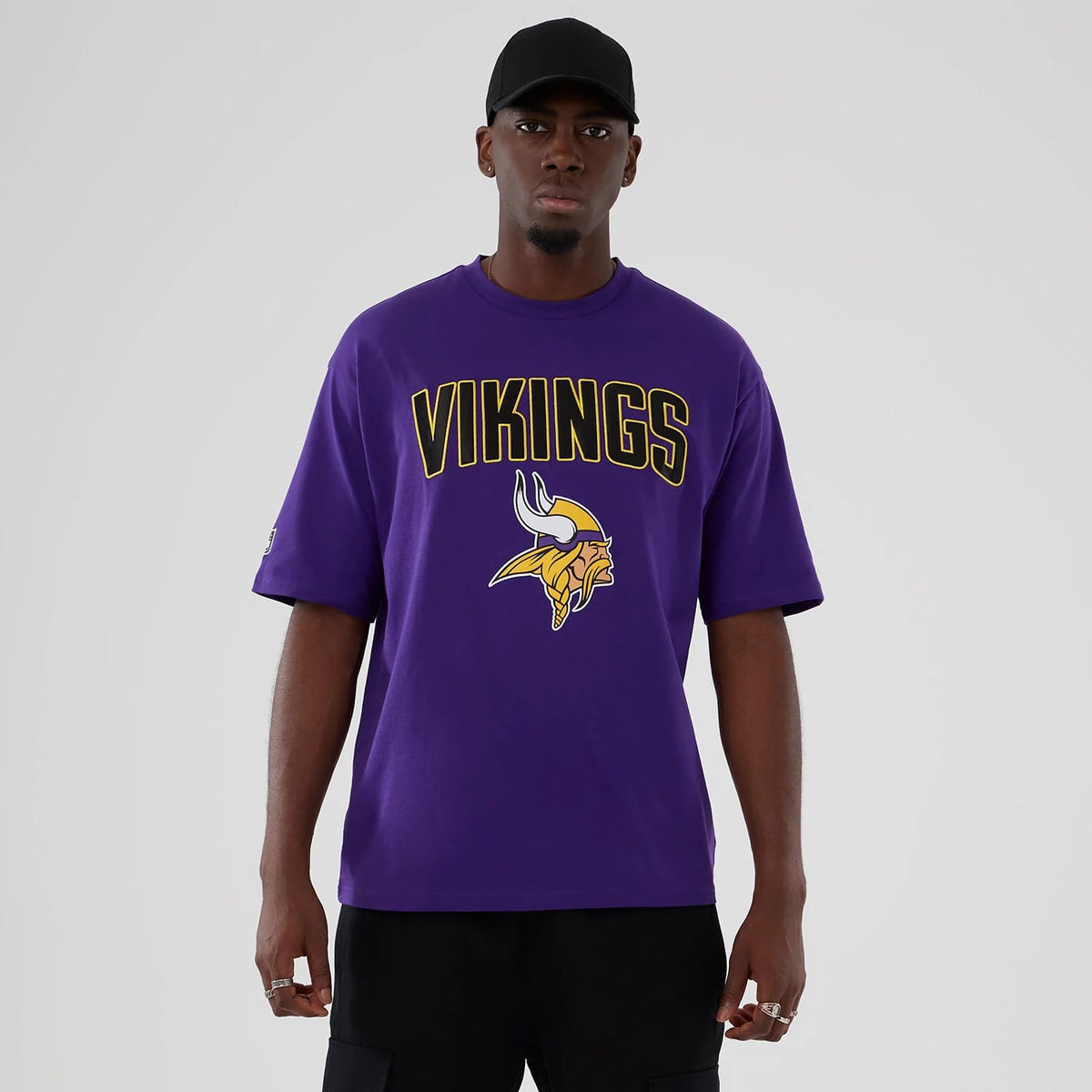 Minnesota Vikings NFL International Series Games 2025 Purple Premium T-Shirt-klyvox