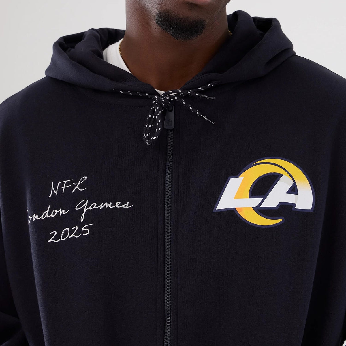 LA Rams NFL International Series Games 2025 Navy Premium Pullover Hoodie-klyvox