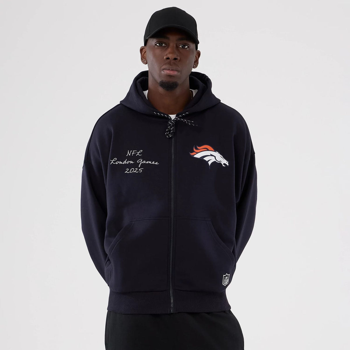 Denver Broncos NFL International Series Games 2025 Navy Premium Pullover Hoodie-klyvox