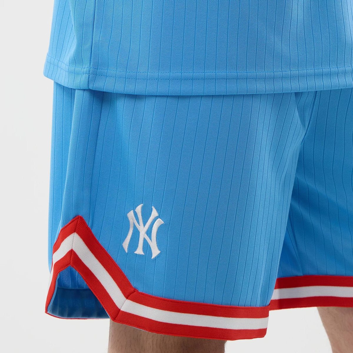 New York Yankees MLB Arch Pastel Blue Oversized Shorts-klyvox
