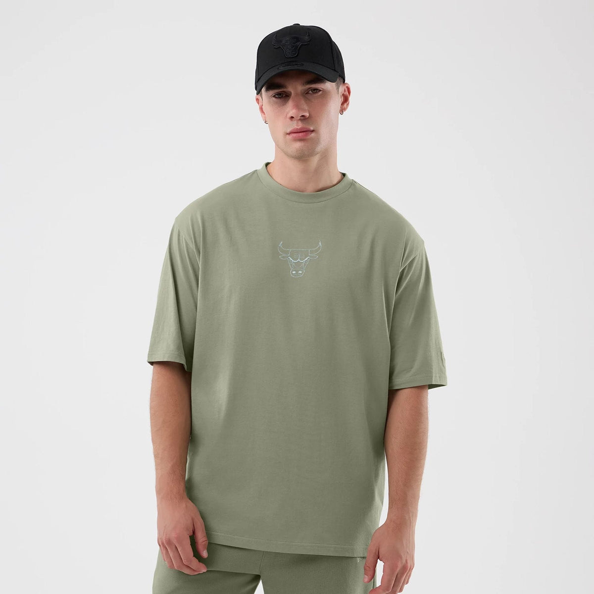 Chicago Bulls NBA League Essential Pastel Green Oversized T-Shirt-klyvox