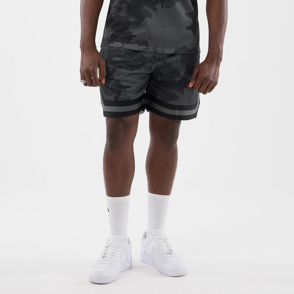 New Era All Over Print Mesh Black Camo Shorts-klyvox