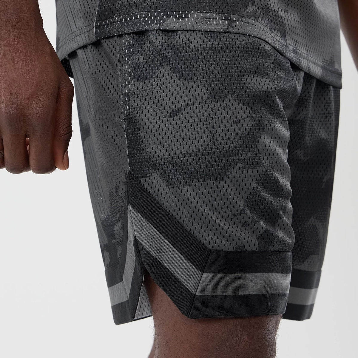 New Era All Over Print Mesh Black Camo Shorts-klyvox