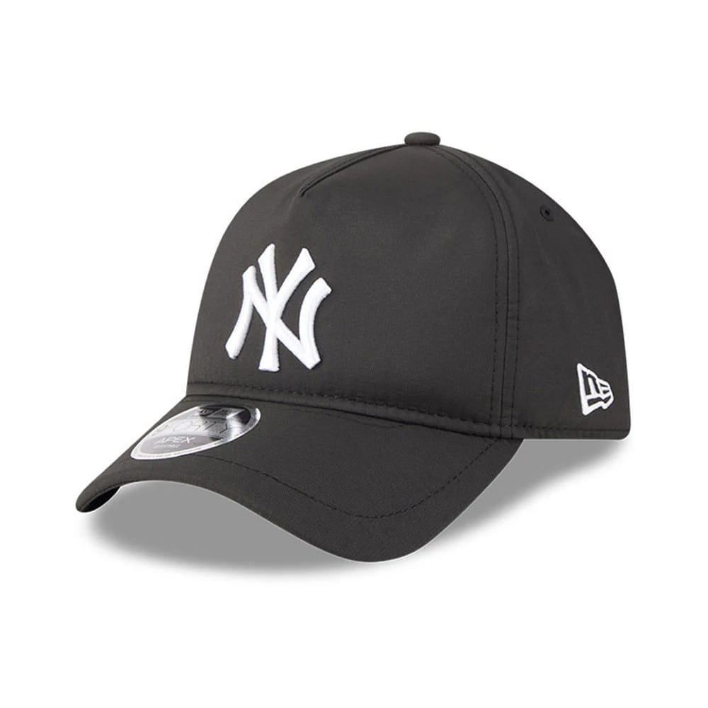 New York Yankees MLB Quickstrike Black 9FORTY Apex Adjustable Cap-klyvox