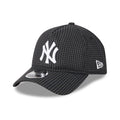 New York Yankees MLB Quickstrike Black 9FORTY Apex Adjustable Cap-klyvox