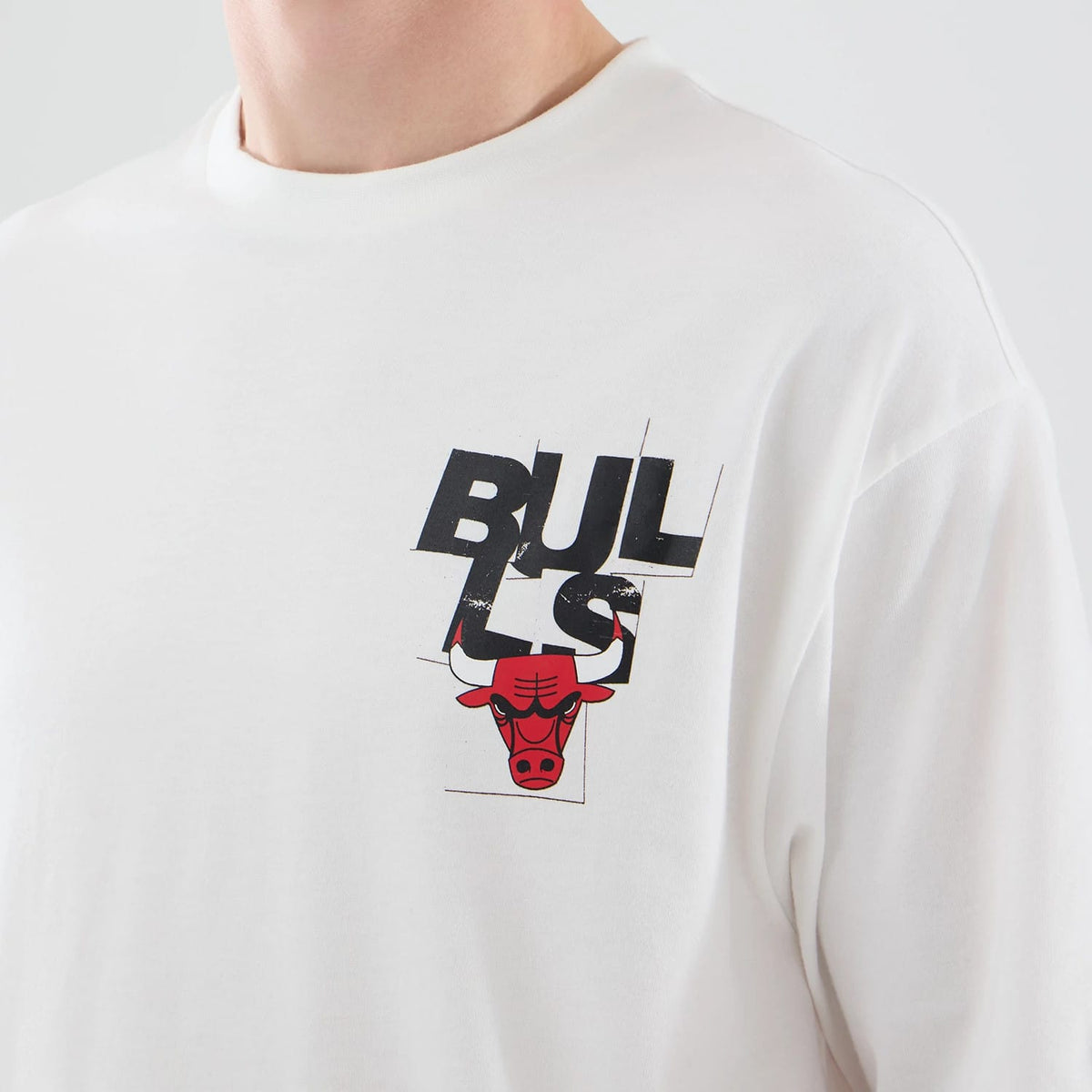 Chicago Bulls NBA Player Graphic White Oversized T-Shirt-klyvox