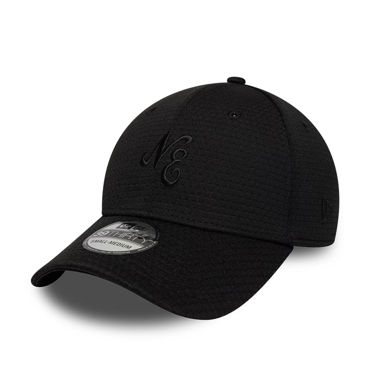 New Era Tech Black 39THIRTY Stretch Fit Cap-klyvox