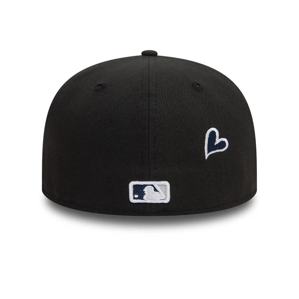 New York Yankees MLB Heart Icon Black 59FIFTY Fitted Cap-klyvox