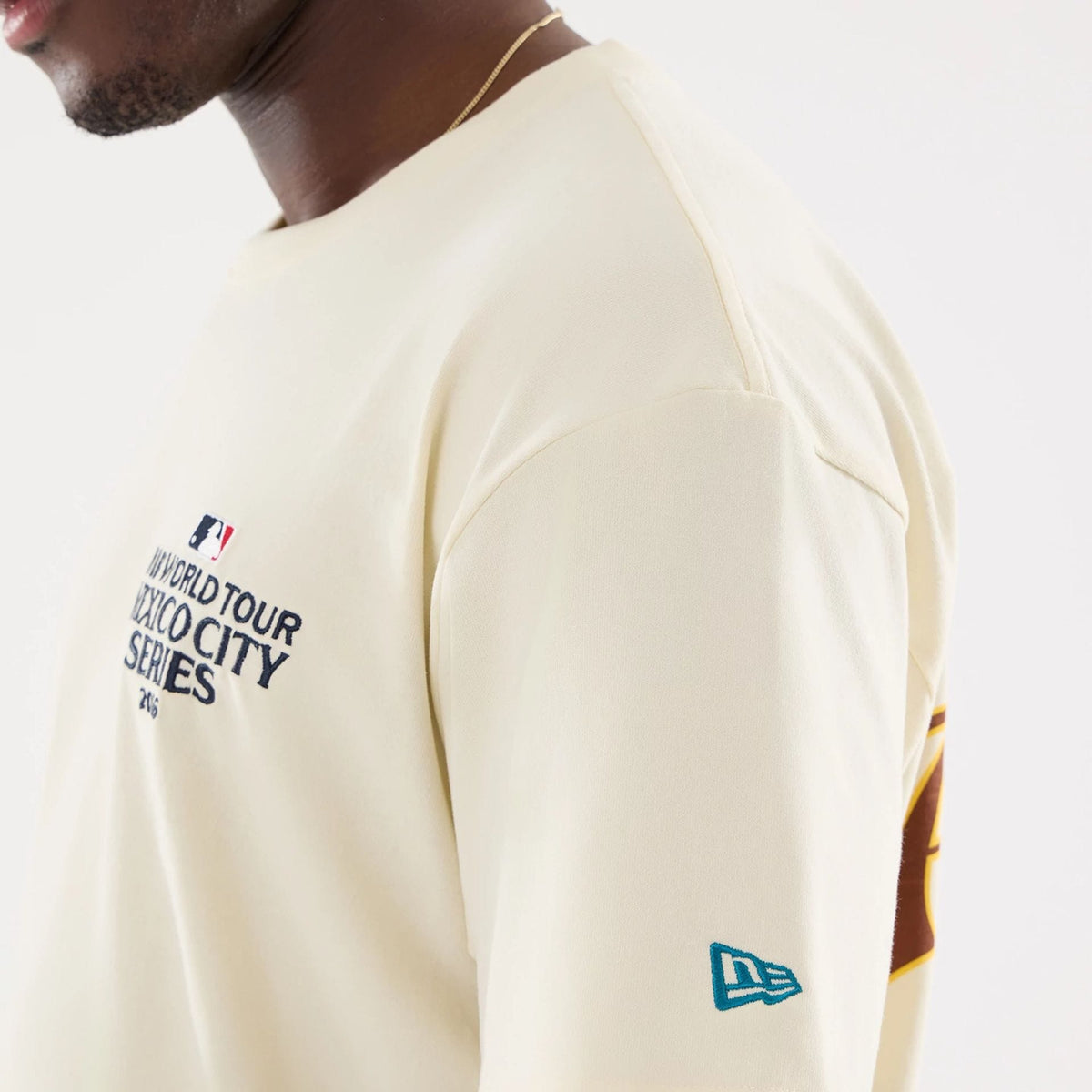 Dueling Logo MLB Mexico City Series 2026 Cream T-Shirt-klyvox